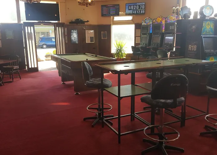 Masonic Hotel
