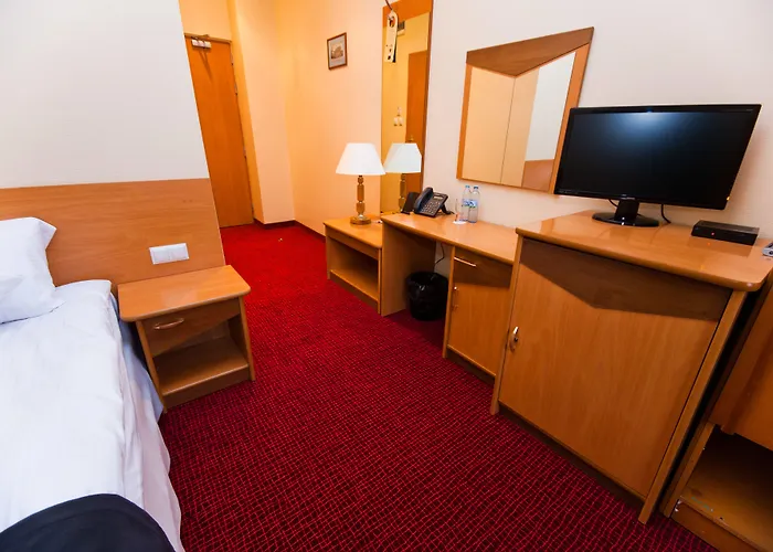 3 SterneHotel Malinowski Business