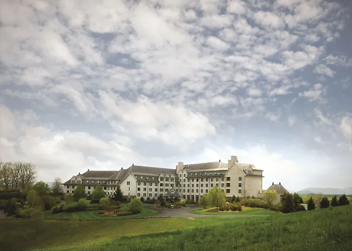 Resorts Guide Inn On Biltmore Estate