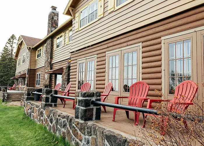 Luxury hotel only: Cascade Lodge