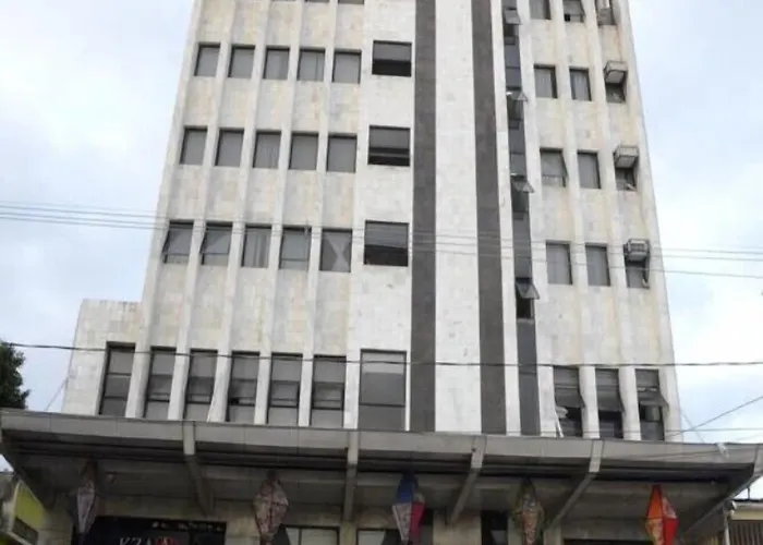  Titão Plaza