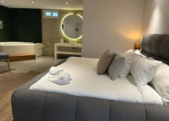 Grupo Hotelero Colibri