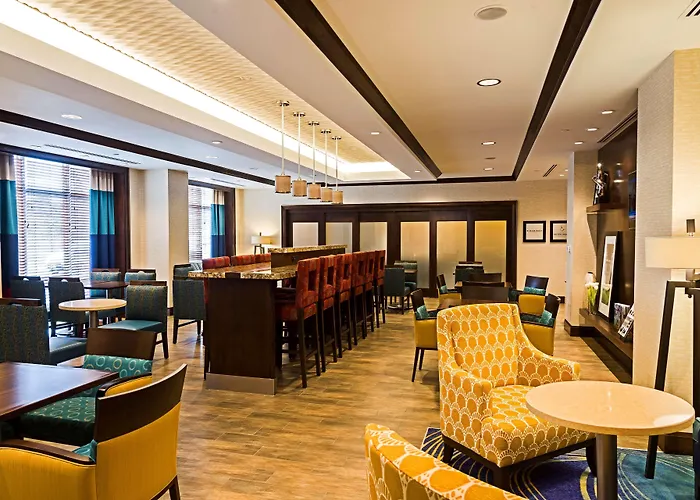 Hampton Inn By Hilton Ottawa Airport