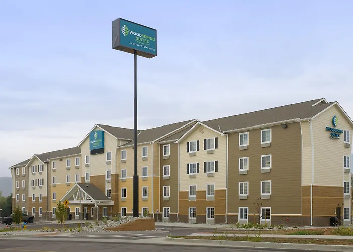 Dog friendly hotels Extended Stay America Select Suites - Colorado Springs