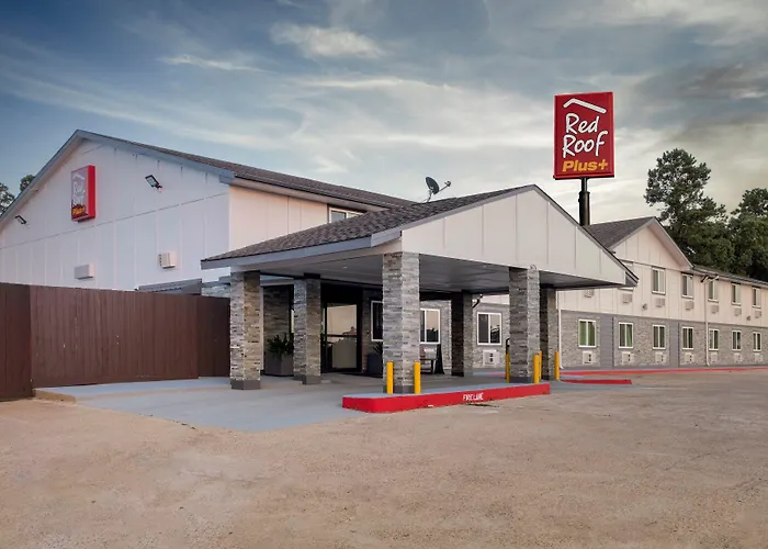 Red Roof Inn Plus+ Huntsville