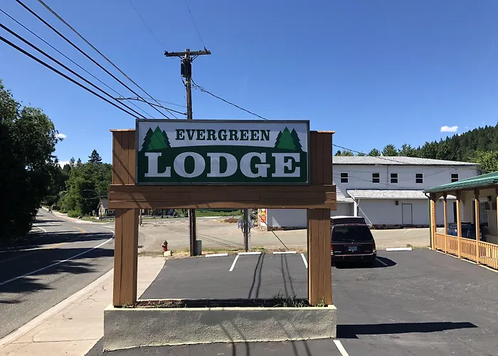 Evergreen Lodge