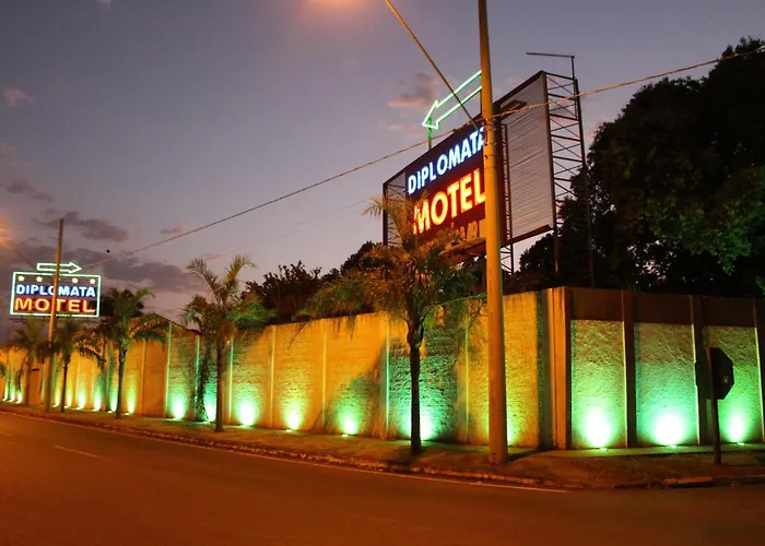  Diplomata Motel