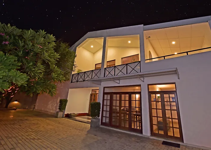 Villa In Lavinia