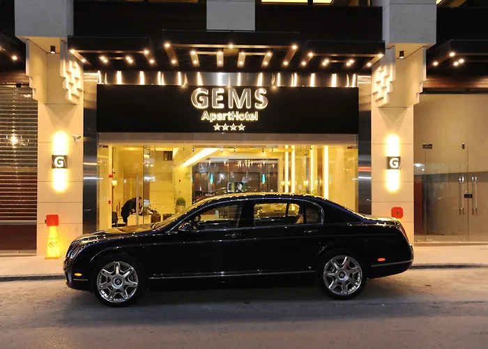 Romantic hotel: Gems Hotel