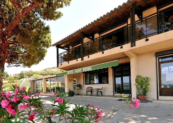 Domaine De Saint Pierre