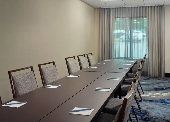 Fairfield Inn & Suites By Marriott Asheville Airport/Fletcher