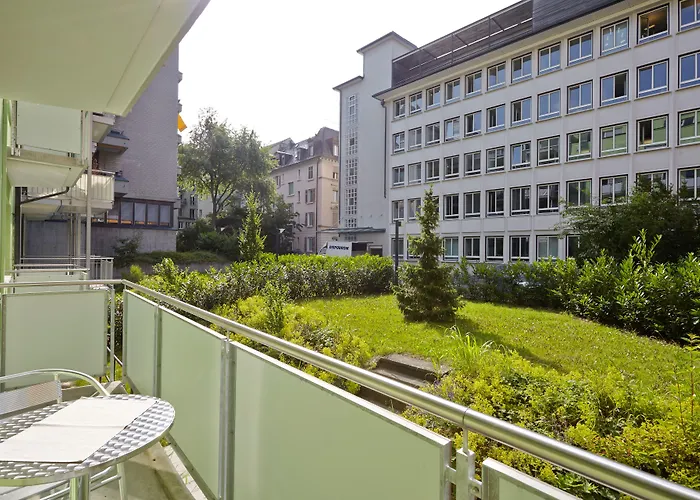 STAY - Lindenstrasse