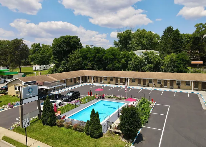 Twi-Lite Inn