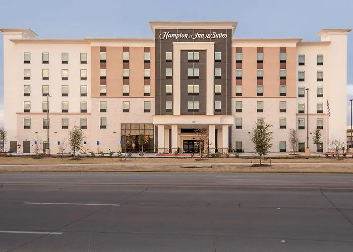 Hampton Inn & Suites Dallas-The Colony