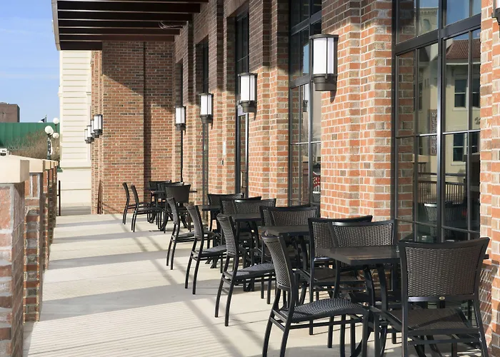 Holiday Inn Express Pensacola Downtown By Ihg