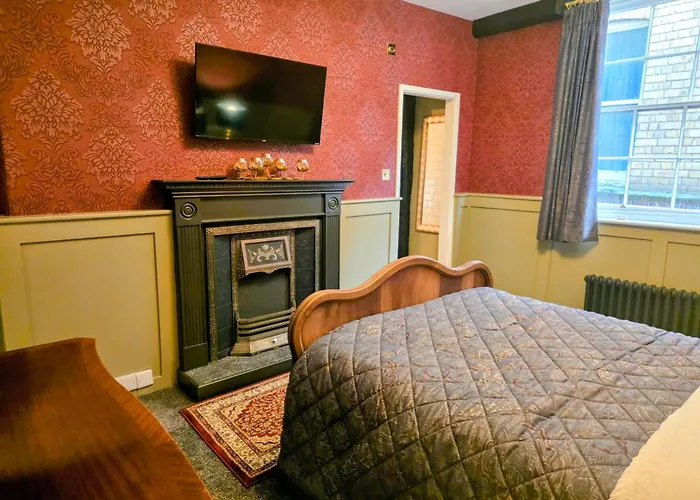 The New Inn By Roomsbooked