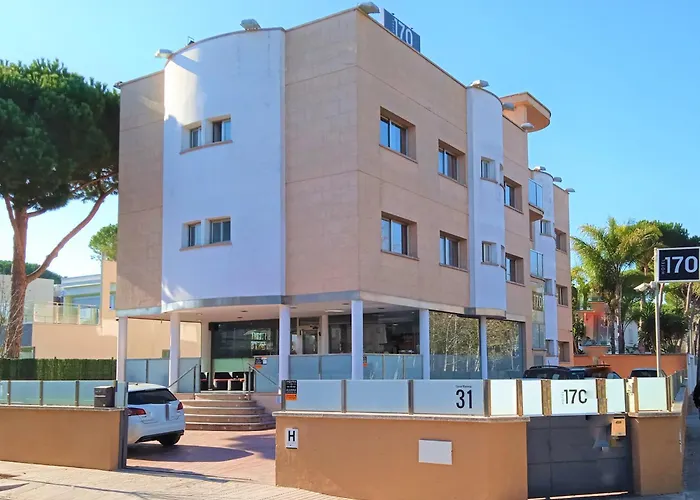 Hotel 170