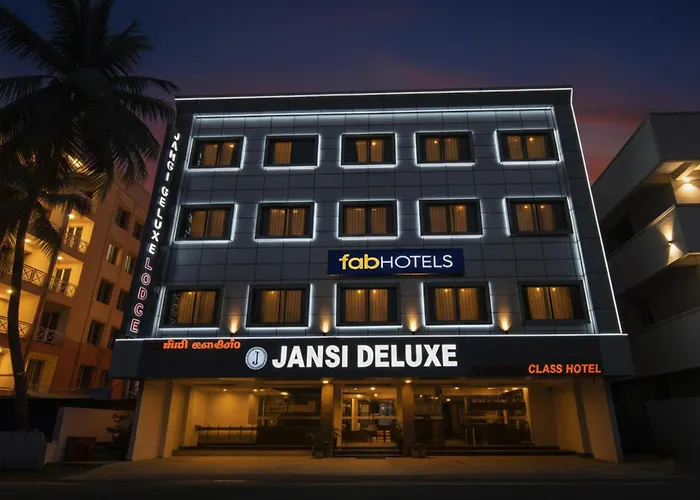 Fabhotel Jansi Deluxe - Nr Gandhipuram Bus Stand
