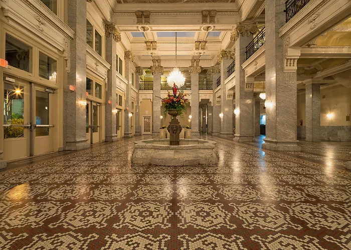Сity center hotels Bentley