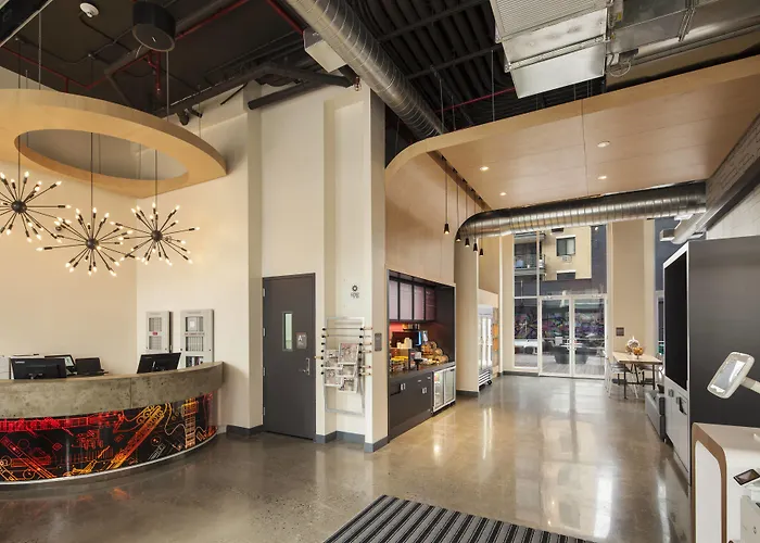 Airport Hotel: Aloft Long Island City-Manhattan View