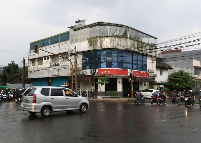 Bantal Guling Alun Alun Bandung