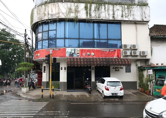 Bantal Guling Alun Alun Bandung