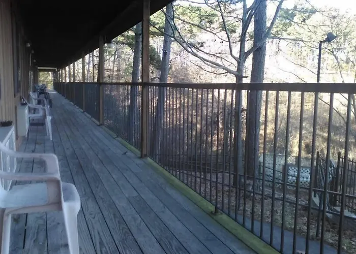The Razorback Lodge