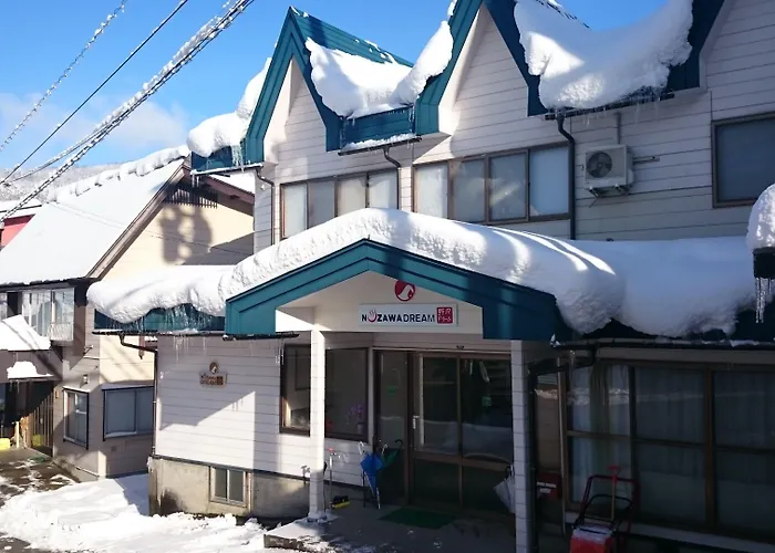 Сity center hotels Nozawa Dream