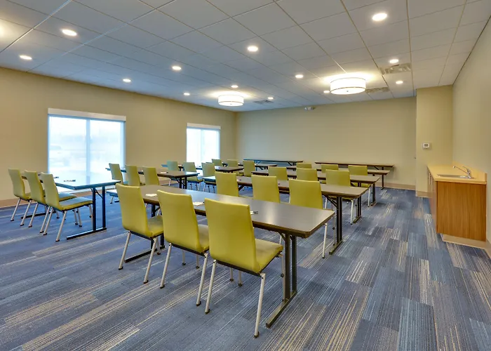 Holiday Inn Express & Suites Plano East - Richardson By Ihg