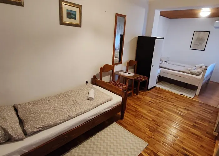 Sobe Dakovacki Vezovi