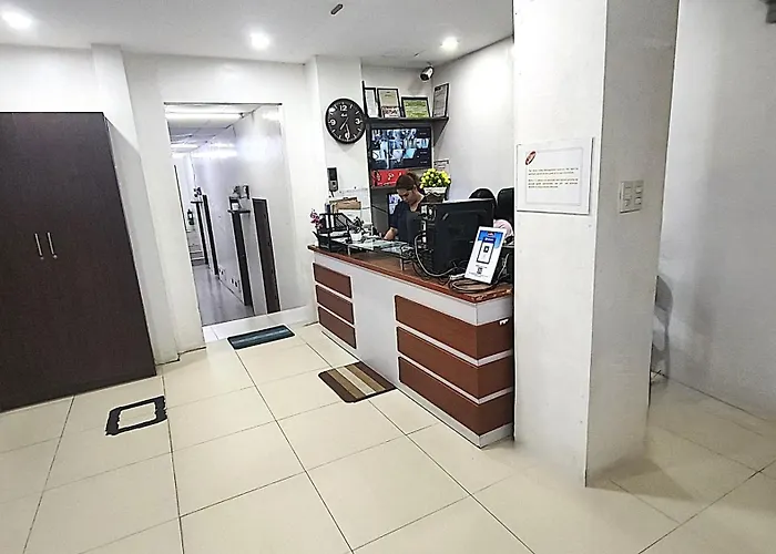 3 star hotel: Spiral Suites Hotel