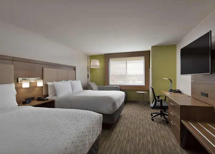 Holiday Inn Express & Suites - Portland Airport - Cascade Stn By Ihg