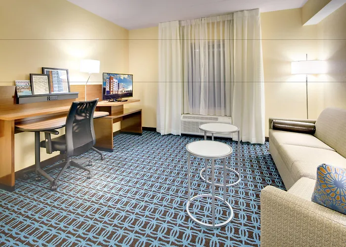 Fairfield Inn & Suites By Marriott Asheville Tunnel Road