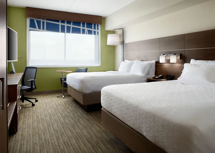 Holiday Inn Express & Suites - Cincinnati North - Liberty Way By Ihg