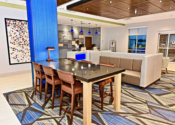 Holiday Inn Express & Suites - Perryville I-55 By Ihg