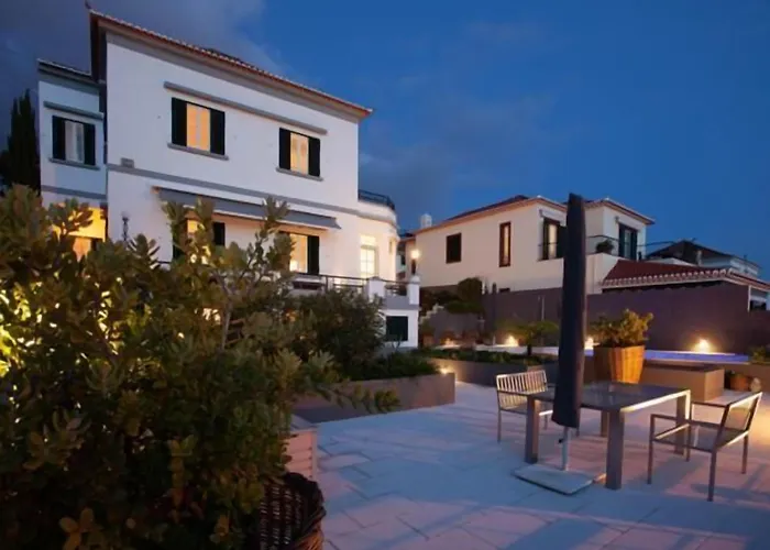 Quinta B.
