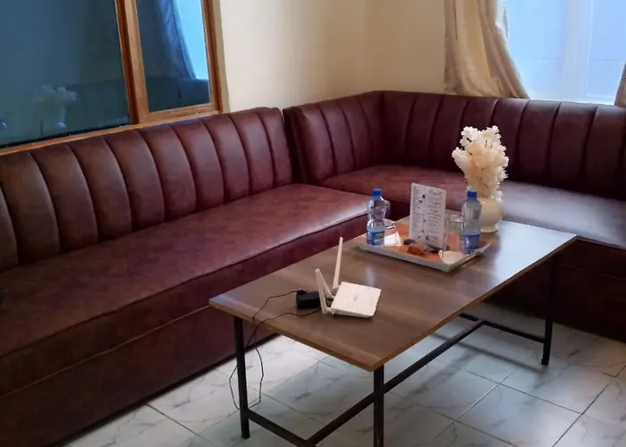 Rosablu Hotel Kutus