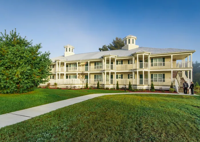 Holiday Inn Club Vacations Oak N Spruce Resort In The Berkshires