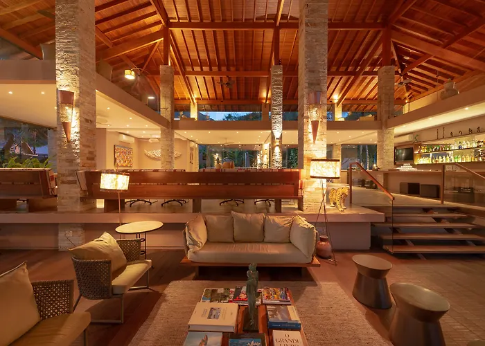 Hotel com tênis: Hotel Real Villa Bella