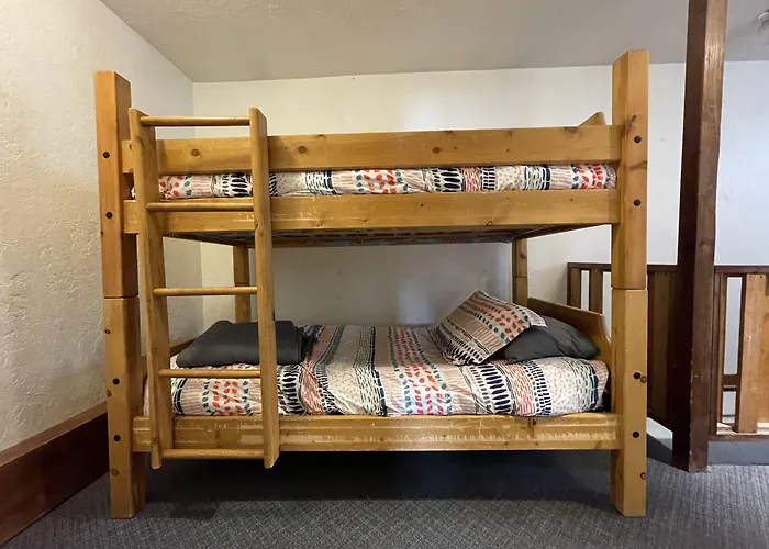Motels Adventures Vacation Rentals
