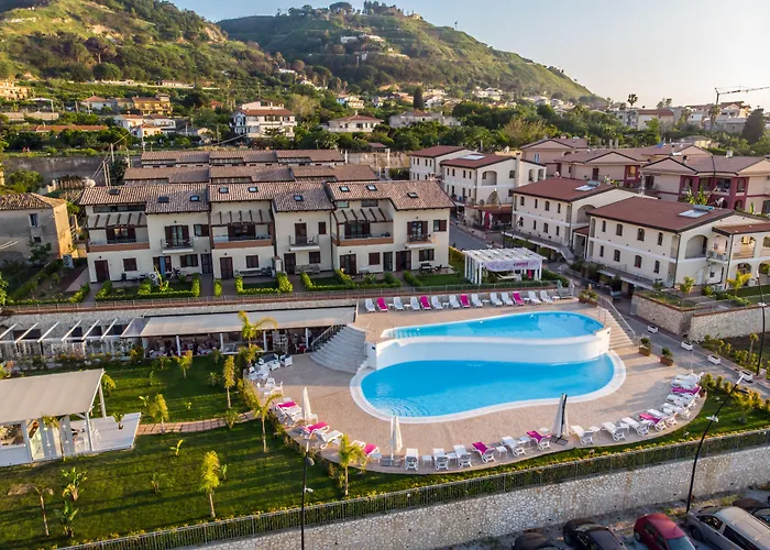 Hotels with pool Sentido Michelizia Tropea Resort
