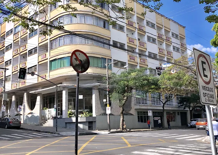 Alvorada Palace de Poços