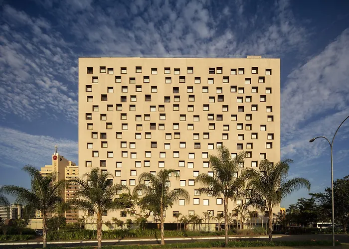 Family Hotel: B Hotel Brasilia