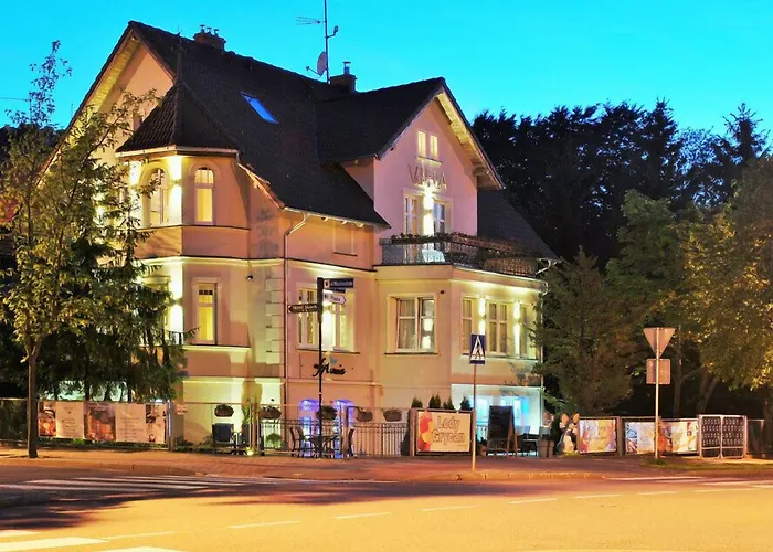 Villa Aronia Pokoje Z Aneksem Kuchennym , Parking Bezplatny