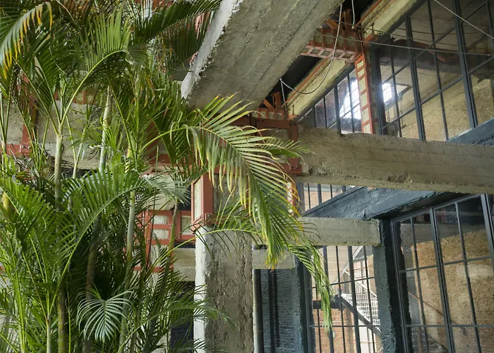 Pet Friendly hotel: Stamba Hotel
