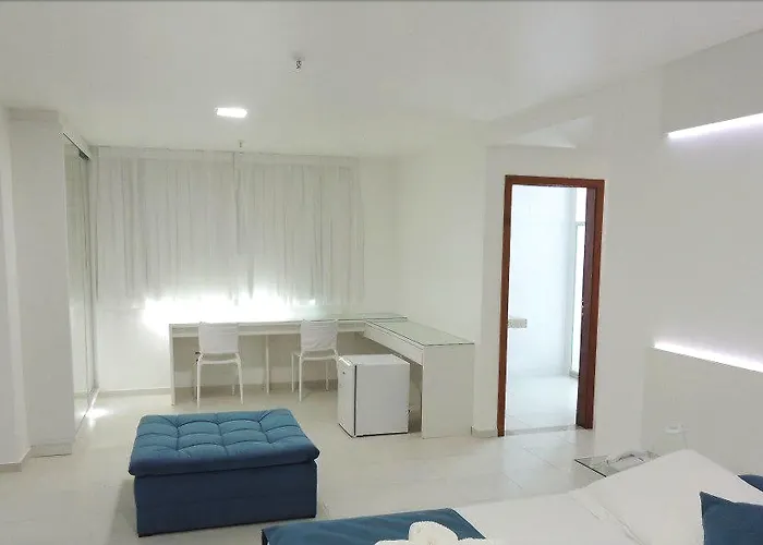 Hotel Real