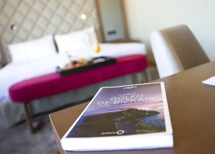 Hotel Silken Palacio Uribarren
