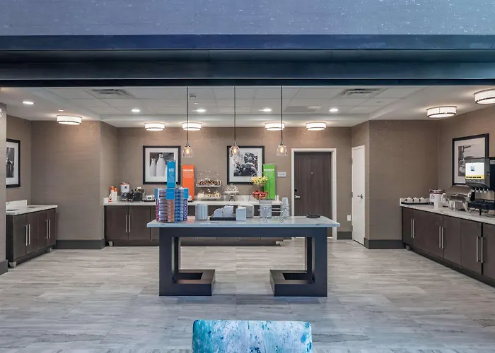 Hampton Inn & Suites Dallas/Plano Central