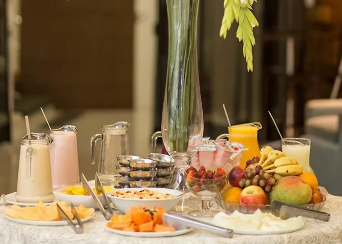 Almasty Hotel - PRÓXIMO A ARENA CONDÁ E CENTRO DE EVENTOS