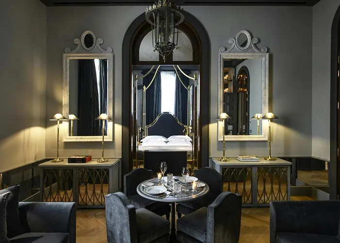 Hotel with pool: Helvetia&Bristol Firenze - Starhotels Collezione